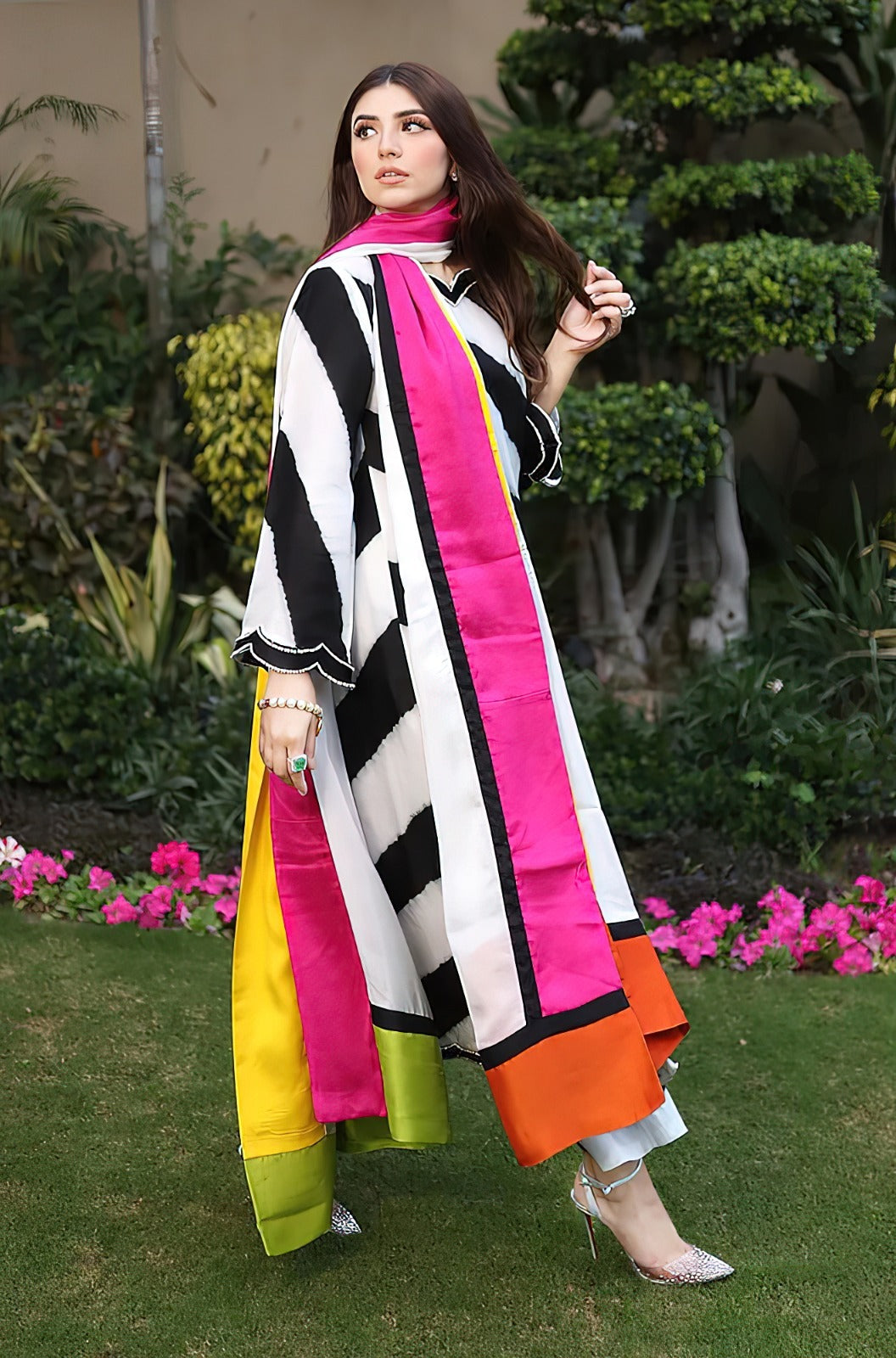 3PC Digital Printed Khaddar Unstitched Suit BB005